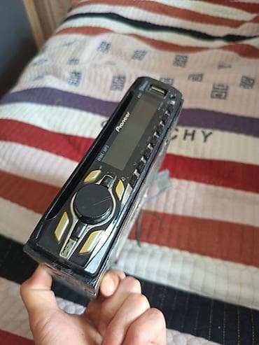 6050 pioneer: Maqnitol, Pioneer, AUX — 1