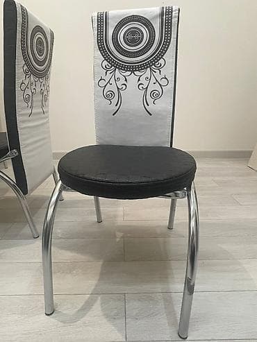 Masalar: Masa desti yigili 140.açiq 170 sm.Yenidir 6 stul.daxil. Ustu — 3