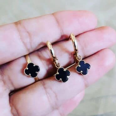 1 qram qizilin qiymeti: Dəstə daxildir: Üzük, Sırğa, Sarı qızıl, 585 Əyar — 2