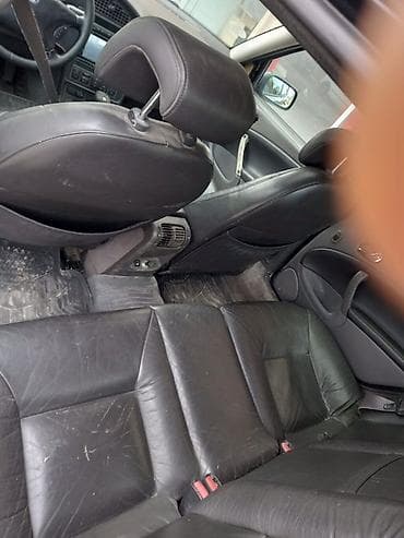 Su nəqliyyatı: Saab 9-5: 3 l | 2000 il 50000 km Sedan — 9