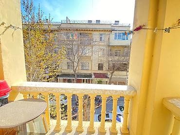 gozel baki mtk ev satilir: Təsvir: - Zövqlü şəkildə dizayn olunmuş mənzil interyeri. İşıqlı — 9