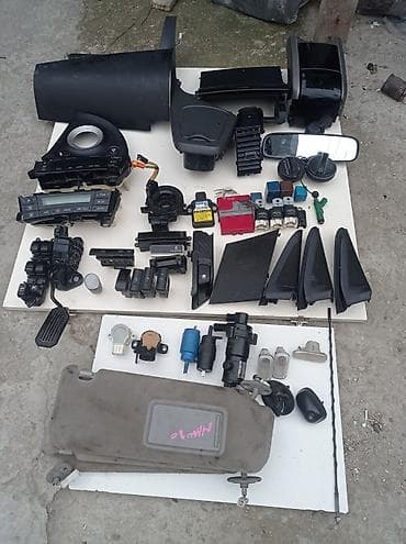 prius ehtiyyat hisseleri: Toyota Prius (NHW20) üçün orijinal ehtiyat hissələri paketi Model — 3