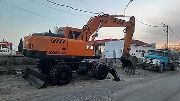 traktor tekeri: Hyundai 200W-7 təkərli ekskavator - Brend/model: HYUNDAI 200W-7 - — 5