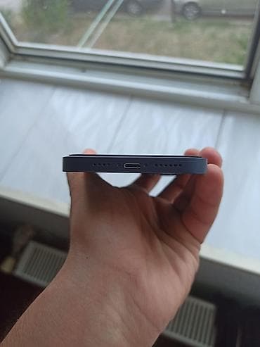 mini ats: IPhone 11, 128 GB, Mavi, Face ID — 4