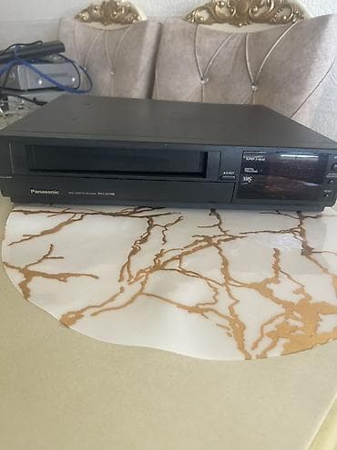 Panasonic NV-L25 HQ VHS videomaqnitofon - Format: VHS, Super 2-Head