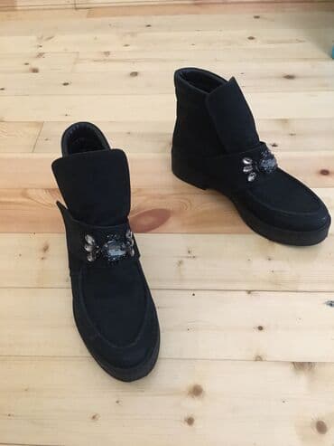 qadın bot: Ölçü: 40, rəng - Qara, İşlənmiş — 3