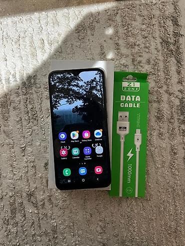 samsunq s2: Samsung Galaxy A50, 64 GB, rəng - Qara, İki sim kartlı — 1