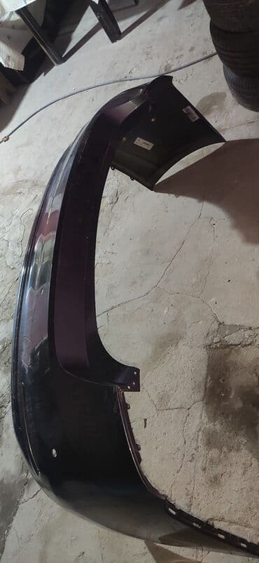 bmw z9: Avtomobillər üçün nəzərdə tutulmuş bu qara rəngli arxa bufer — 6