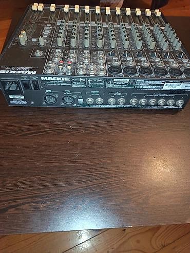 Mackie 1402-VLZ PRO mikser - 14 girişli analog mikser: 6 mikrofon — 3