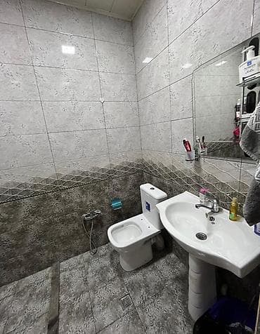 8 ci mikrorayon: Şəkillərdə təqdim olunan mənzil interyeri - Zövqlü dizaynlı işıqlı — 4