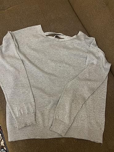 Üst geyimləri: Lc den alınıb bahalıdır ve M razmer — 1