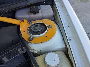 aksesuar avto: Lada Priora hatchback – ağ rəng, kondisionerli. Xüsusiyyətlər və — 6