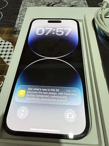 iphone xs ekran: IPhone 14 Pro, 128 GB, Black Titanium, Face ID — 2