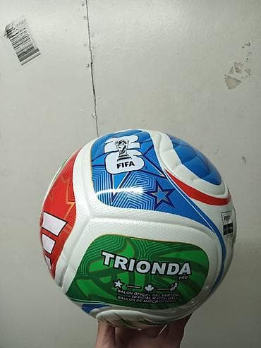 ereb pulu: Futbol topları – müxtəlif modellər və dizaynlar - TRIONDA Pro — 1