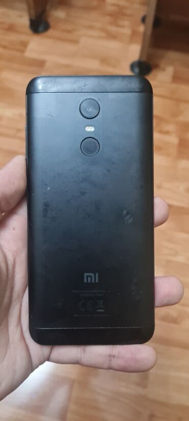 Apple iPhone: Redmi 5 Plus, 64 ГБ, цвет - Черный, Сенсорный, Отпечаток пальца, Две SIM карты — 2