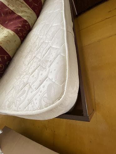 İşlənmiş, İkinəfərlik çarpayı, Bazasız, Matras ilə, Siyirməsiz — 3