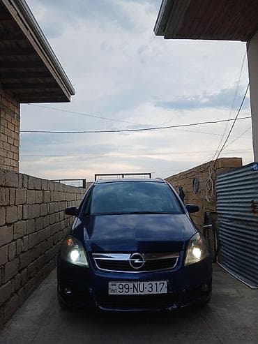 masinla barter: Opel Zafira: 2.2 l | 2007 il 261000 km Van/Minivan — 2