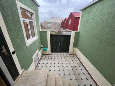 Информатика: Şəhər daxili həyət evi - Həyətyanı sahəsi: daşla döşənmiş geniş — 8