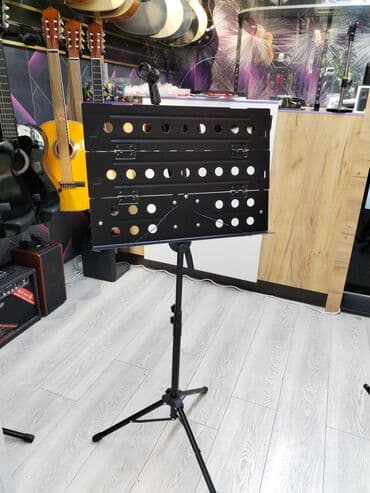 gitara dayağı: Mikrafonlu pipiter Mikrafon dayağı, not dayağı Not dayaq pipiter — 1