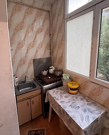 aff park: Bakı, Köhnə Günəşli, 2 otaqlı, Köhnə tikili, 65 kv. m — 9