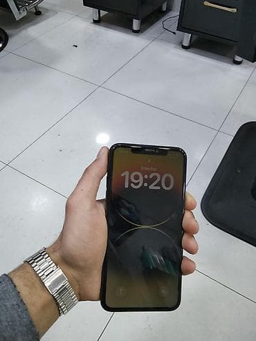 iphone 7 red: Черный, Face ID — 4