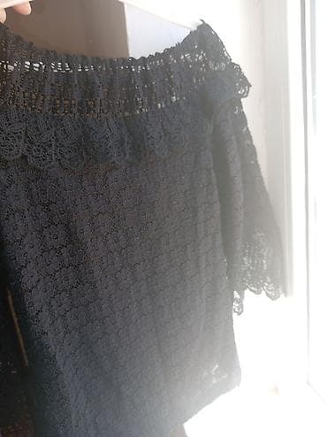 Qara krujeva bluz - Model: off-shoulder (çiyinlər açıq) - Material — 3