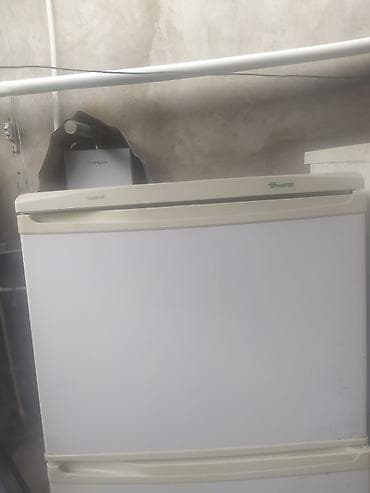 saat kamera: Dnepr və Nord markalı iki ədəd ikiqapılı soyuducu birlikdə satılır. - — 4