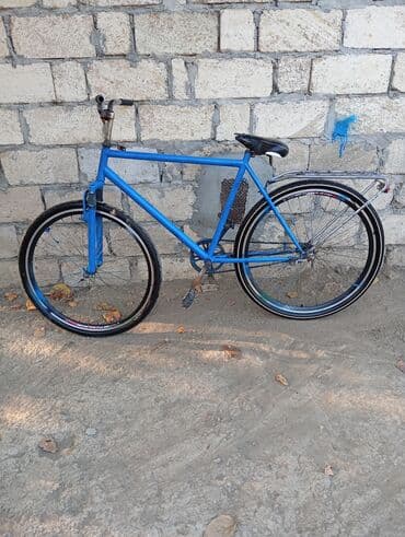 Velosiped 28 işlək vəziyyətdədir təkərləri təzədir vatsapa yazin