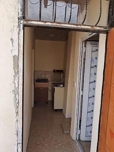 hacikend ev satilir: 30 kv. m, 1 otaqlı, Qaz, İşıq, Su — 5