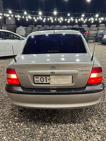 zapi satisi: Opel Astra: 1.8 l | 1998 il 200000 km Sedan — 7