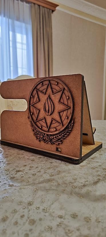 Ağacdan hazırlanmış çoxfunksiyalı masaüstü təşkilatçı/stand - — 4