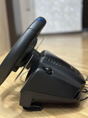 Logitech G29 1 ay istifadə olunub qutda qalıb neçə aydı, işlək — 10
