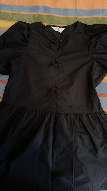 usta geyimi: H&M qara don - Brend: H&M - Rəng: qara - Ölçü (etiketdə): EUR — 1