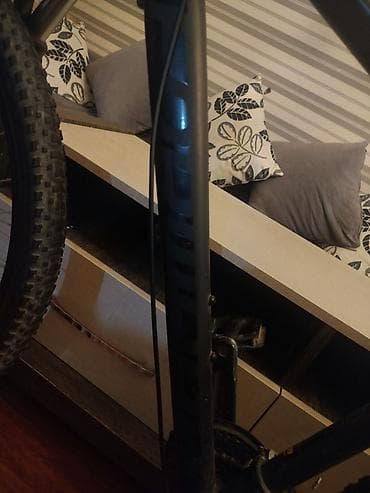 vesebet: Dağ velosipedi – hardtail tipli, 29 düymlük təkərlərlə - Yüngül — 4