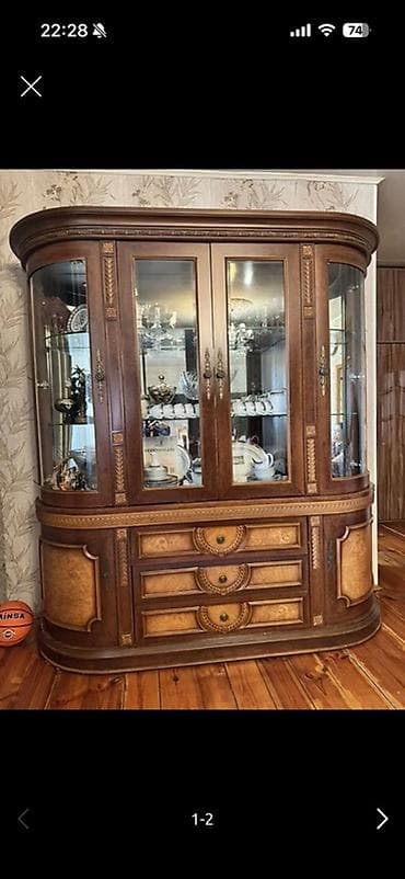 dekor ref: Klassik vitrin-bufet - Material: ağac karkas, ön hissədə şüşə vitrin — 2