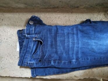 детская рубашка под запонки: Geyimlərin hər biri 50 qəpikdi. Uşaq və yeniyetmələr üçün geyimlər — 13