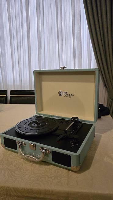 oyun aparati: Qrammafonlar Mehduddur!!! Çox gözəl Retro Qramafonlar və göz oxşuyan — 4