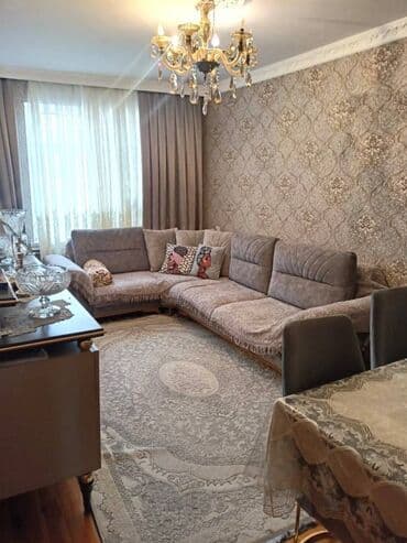 qaraçuxurda evler: Bakı, Qaraçuxur qəs., 3 otaqlı, Köhnə tikili, m. Neftçilər, 80 kv. m — 1