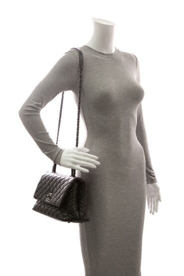 qaşlı canta: Əl çantası, Chanel — 2