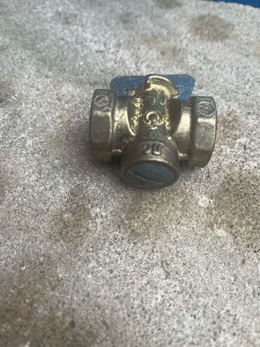 Tavan: Rusun Qaz krantlari optovoy isdeyen olsa yazsin qiymet 4.50 endirim — 4