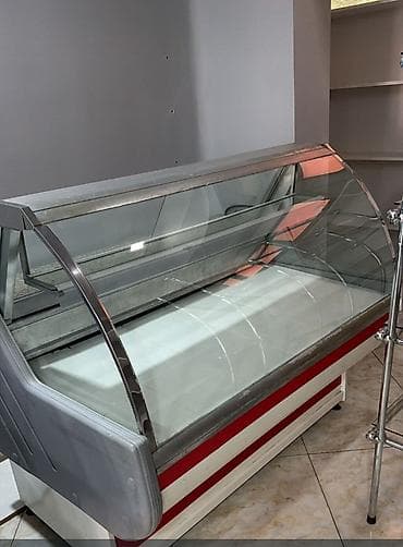 Vitrin soyuducu. Tam işlek veziyyetde. Heç bir problemi yoxdur — 1