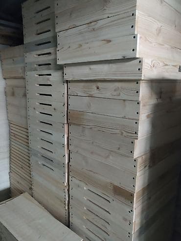 hinduska cucesi satilir: Arı yeşikləri. Hər növ arı yeşikləri, ramkalar. Lejat, dadan, 10 — 6