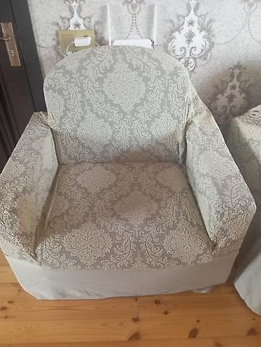 elektron divar saatı: İşlənmiş, Kreslo-kravat, Parça, Kredit yoxdur, Ödənişli çatdırılma — 5