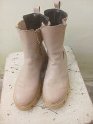 çəkmələr: Qadın çəkmələri – müxtəlif modellər və rənglər Təsvir: - Klassik — 4