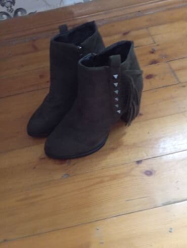 brend qadin ayaqqabilari: Ölçü: 36, İşlənmiş — 1