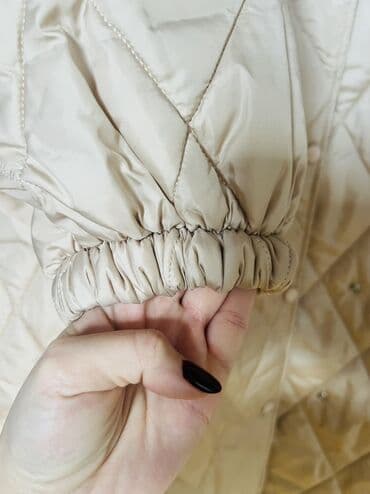 Baş geyimləri: TEZEDI Qadın üçün quilted (kapitone) palto - Rəng: açıq bej - — 2