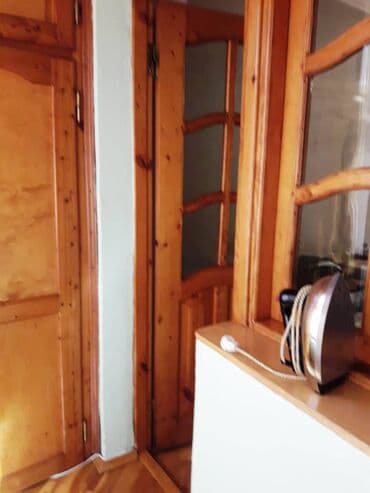 sibrizdə evlərin qiyməti: Bakı, 3 otaqlı, Köhnə tikili, 80 kv. m — 10