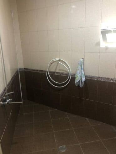 makler gence: 4 otaqlı, 110 kv. m, Orta təmir — 12