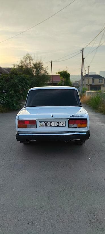 eleyus venera a: VAZ (LADA) 2107: 1.6 l | 2000 il 340000 km Sedan — 6
