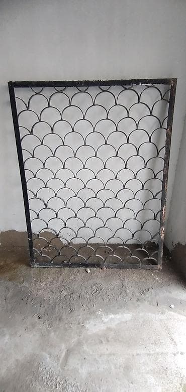 10x10 profil: Dəmir pəncərə barmaqlığı - Material: qalın metal profildən — 1